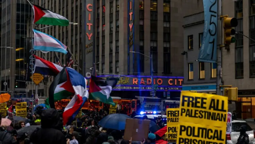 Pro-Palestine demonstrators disrupt Obama at Biden fundraising event in New York