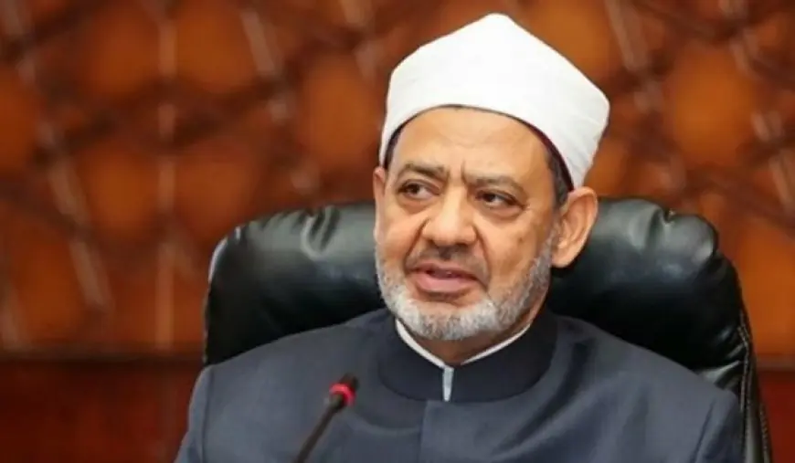 Al-Azhar Grand Imam congratulates President Sisi and the Egyptian people on the anniversary of the liberation of Sinai.