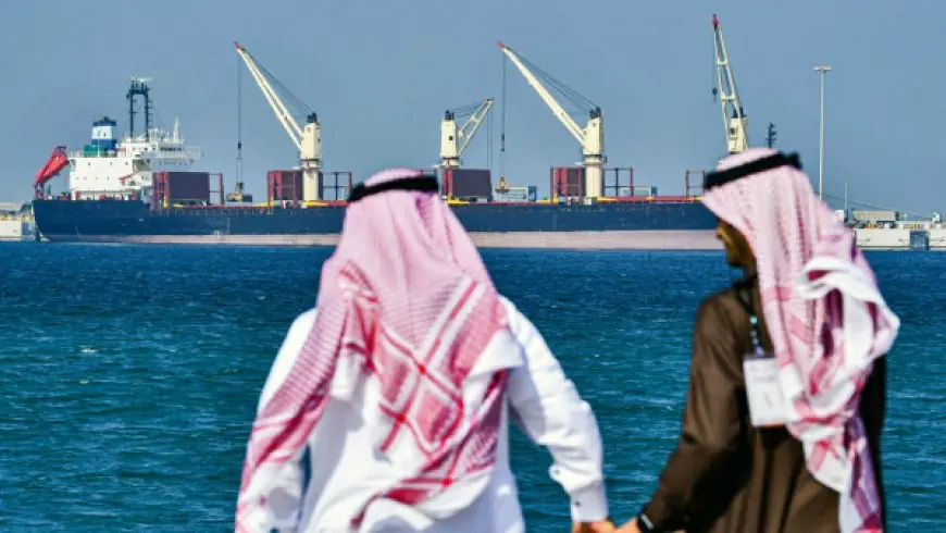 Saudi Arabia predicts budget deficit as it revises oil-dependent spending plan