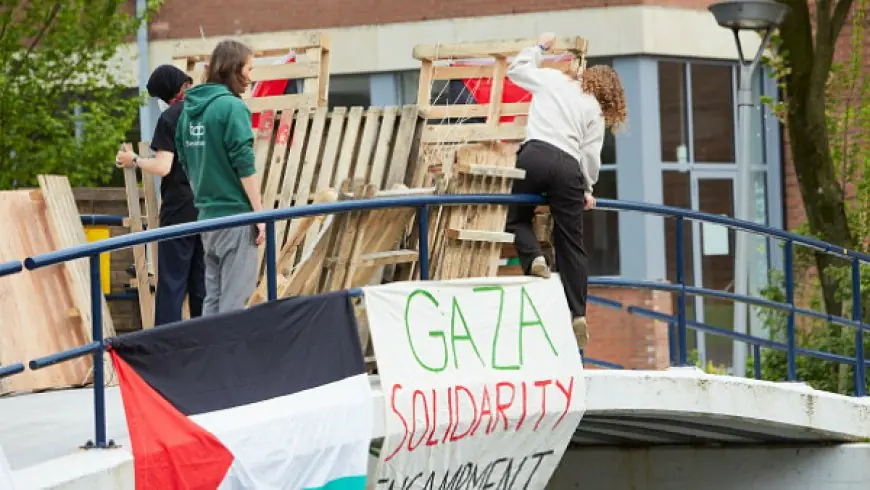 1. “125 Arrested at Pro-Gaza Encampment in Amsterdam University; Columbia University Cancels Graduation Ceremony”
2. “Mass Arrests at Amsterdam University Pro-Gaza Protest; Columbia University Graduation Ceremony Cancelled”