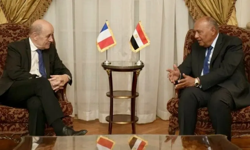 Egyptian Foreign Minister holds talks with French diplomat on Lebanon and Gaza upheavals